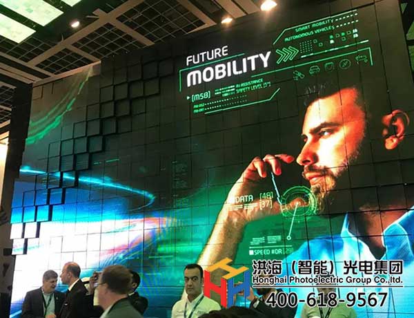 律動(dòng)十足，百變造型—機(jī)械波浪屏裝飾城市新媒體廣告